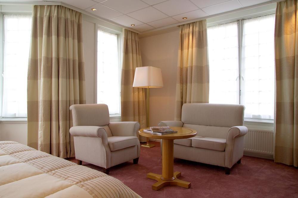 Mansion Hotel Bos & Ven Oisterwijk Bagian luar foto